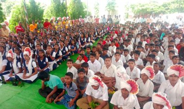 सावरगाव येथे गुणवंत विद्यार्थी आणि आदर्श शिक्षकांचा गौरव