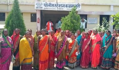 कळमनुरी.! अवैध दारुबंदीसाठी महिलांचा पोलीस ठाण्यात ठिय्या; धानोरा जहगिर येथील महिला आक्रमक