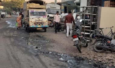 सिध्देश्वर मंदिरासमोरील अतिक्रमण 2 दिवसात न हटविल्यास बांगड्यांचा आहेर.! लिंगायत संघटनांचा महापालिकेला इशारा...