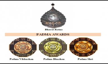 महाराष्ट्राला एकूण 12 पद्म पुरस्कार.!  झाकीर हुसेन यांना पद्म विभूषण तर  कुमार मंगलम बिर्ला, दीपक धर व सुमन कल्याणपूर यांना पद्म भूषण...