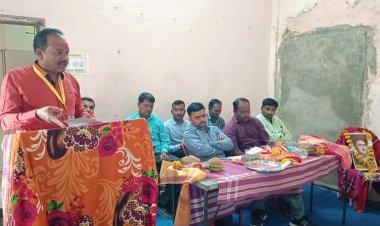 औंढा नागनाथ "व्हाईस_ऑफ मीडिया'च्या" तालुकाध्यक्ष पदी बाळासाहेब साळवे तर सचिवपदी रविंद्र पवार यांची निवड...