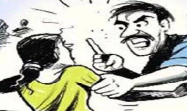 आईने बक्षीस पत्र करून मुलीला प्रॉपर्टी दिली, आई गेल्यावर भावाने अन बापाने तिला बेदम मारहाण केली, तिने थेट पोलिसात तक्रार केली...!