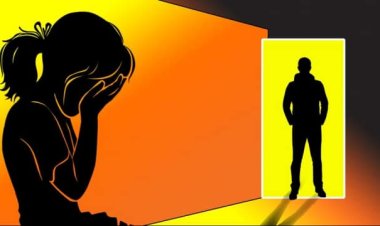 चाकण परिसरातील मोई गावातील ३० वर्षीय महिलेवर फोटो व्हायरल करण्याची धमकी देऊन अत्याचार, महाळुंगे MIDC पोलीस ठाण्यात गुन्हा दाखल....!