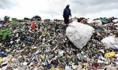 आमच्या हद्दीत यापुढे कचरा टाकाल तर, ग्रामपंचायतकडून फौजदारी कारवाई करणार, खराबवाडी ग्रामपंचायतचा कचरा टाकणाऱ्या गावांना कडक इशारा....!