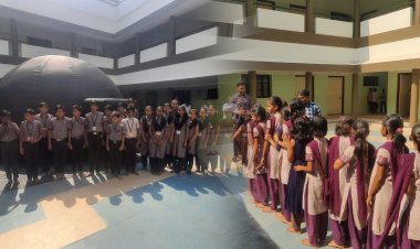 पोलाद स्टील कंपनीने घडविले विद्यार्थ्यांना आकाशगंगेचे दर्शन...