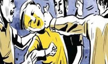 सांगुर्डी गावात कोयतावार, दारूच्या बाटल्यांवरून जंगी मारामारी...!