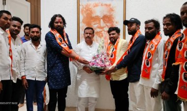 माजी ग्रांमपंचायत सदस्य आसिफ तांबोळी यांच्यासह दहा जनांचा शिवसेनेत प्रवेश संपन्न...