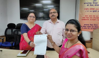 भातोडे जिल्हा परिषद शाळेच्या शिक्षिका; ज्योती आहिरे यांना नवोपक्रमासाठी राष्ट्रीय  पुरस्कार...