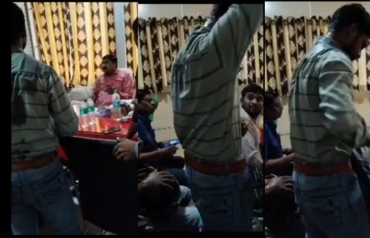 पैसे न मिळाल्याने जिल्हा पणन अधिकारी कार्यालयात, आंगावर पेट्रोल टाकून शेतकऱ्याने केला आत्महत्येचा प्रयत्न.! अधिकारि मात्र खुर्चीवर निवांत बसून...