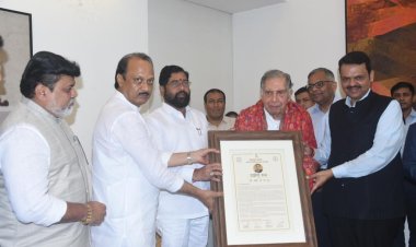 महाराष्ट्राचा पहिला उद्योगरत्न पुरस्कार ज्येष्ठ उद्योजक, पद्मविभूषण रतन टाटा यांना प्रदान....