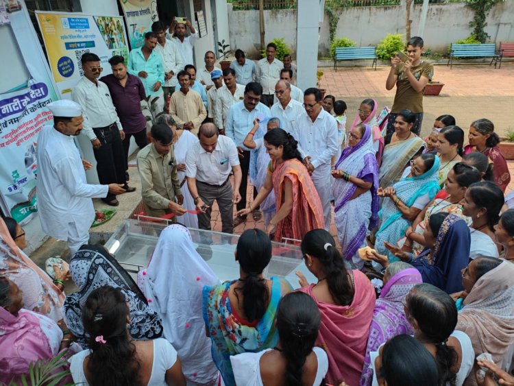 स्व. मारोती पा. काशिवार यांचे स्मृतीप्रित्यर्थ शवपेटी दान....