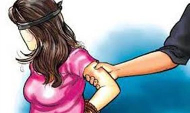 BIG BREAKING : सारा वसाहतीतील सी फेजमध्ये महिलेस अश्लील शेरेबाजी केल्या प्रकरणी एका तरुणावर गुन्हा दाखल...!