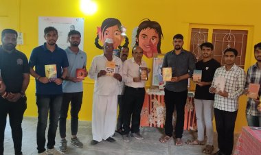 अवनखेड गावात पुस्तकदान कार्यक्रम अभियान संपन्न...