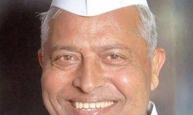 पाणी वापर संस्थेच्या बैठकीमध्ये पाण्याचे काटकसरीने नियोजन करावे शेटे यांचे आवाहन...!