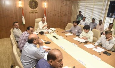 उपमुख्यमंत्री अजित पवार यांनी मंत्रालयात घेतला खेड-आळंदी मतदारसंघातील कामांचा आढावा, चाकण हद्दवाढीचा प्रस्ताव सादर करण्याच्या सूचना...!