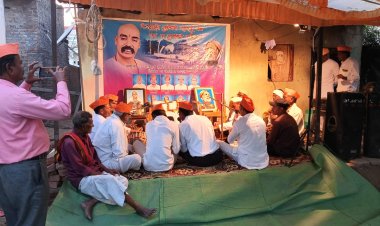 श्री राष्ट्रसंत तुकडोजी महाराज यांच्या 55 व्या पुण्यतिथी निमित्य भजन व मौन श्रद्धांजली चा कार्यक्रम