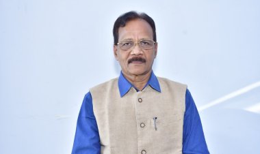 माजी मंत्री राजकुमार बडोले मित्र परिवाराच्या वतीने निःशुल्क भव्य आरोग्यशिबिर तथा चष्मे वितरण कार्यक्रम...