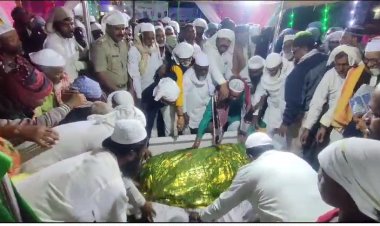 हजरत पीर गैबी बाबांचा संदल उत्साहात संपन्न...