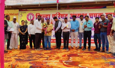 अक्राळे येथे तालुकास्तरीय अध्यक्ष चषक स्पर्धा उत्साहात संपन्न...