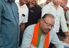 शिक्षण सेवक पदावर कार्य केलेल्या शिक्षकांना शिक्षण सेवक काळातील तीन काल्पनिक वेतन वाढी द्या - प्रदेशाध्यक्ष बावनकुळे यांना निवेदन