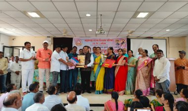 शिक्षक परिषदेच्या संजय पगारांचा सपत्नीक सर्वसामान्य शिक्षकांनी केला भव्य नागरी सत्कार