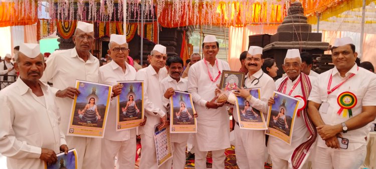 संतश्रेष्ठ श्री निवृत्तीनाथ महाराज संस्थानने केला "कादवा" चा सन्मान