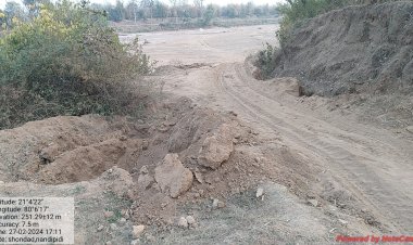 रात्रीस खेळ चाले.! बंद असलेली रेती उपसा कुणाचे आशिर्वादाने सुरू...