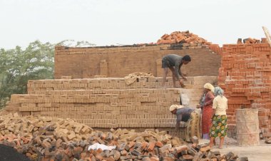 भाव भिडले गगनाला.! घरकुल बांधकामासाठी गरिबांवर वाढला अधिकचा बोजा...