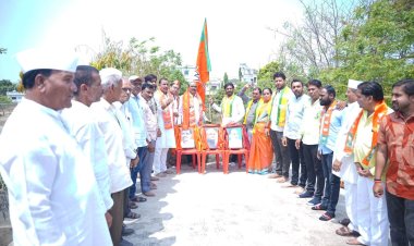 भाजप स्थापना दिवस साजरा.! यावेळी मनसेच्या पदाधिकारी यांचा भारतीय जनता पार्टीमध्ये जाहीर प्रवेश...