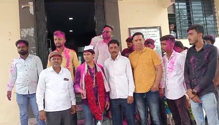 दिंडोरी कृषी उत्पन्न बाजार समितीच्या उपसभापती पदी योगेश बर्डे यांची निवड