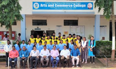 क्रांतिवीर वसंतराव नाईक महाविद्यालयात खेळाडूंना क्रीडा गणवेश वाटप...