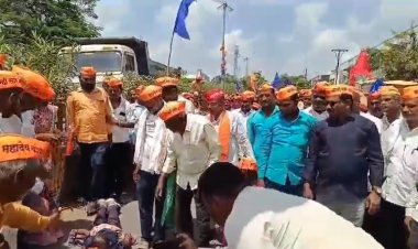 विविध मागण्यांसाठी मराठवाडा सकल आदिवासी कोळी महादेव जमातीच्या वतीने निलंगा येथे मोर्चा