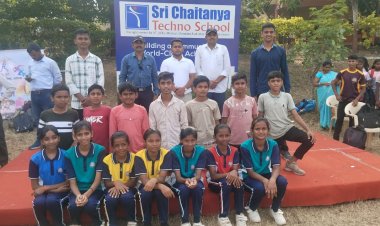 आदर्श इंग्लिश मीडियम स्कूलच्या विद्यार्थ्यांचे जिल्हास्तरीय आर्चरी स्पर्धेमध्ये घवघवीत यश...