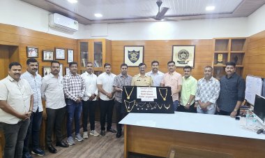 मोठी बातमी : टी शर्ट व चालण्याच्या पद्धतीवरून चार महिने निरंतर तपास करून घरफोडी करणारा चोराला अटक..!