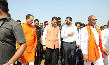 मुख्यमंत्री देवेंद्र फडणवीस आज नांदेड'मधे.! विशेष हेलीकॉप्टर ने हड़गांवकडे रवाना...