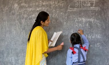 कमी पटसंख्येच्या शाळेवर कंत्राटी शिक्षक नियुक्तीचा शासन निर्णय रद्द.! शिक्षकांनी मानले शिक्षणमंत्र्यांचे आभार...