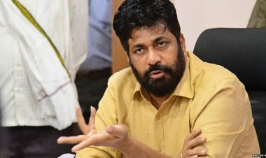 प्रहारचे बच्चू कडू यांना मोठा धक्का... अध्यक्षपदावरून अपात्र.! उच्च न्यायालयात दाद मागण्याचा विचार..