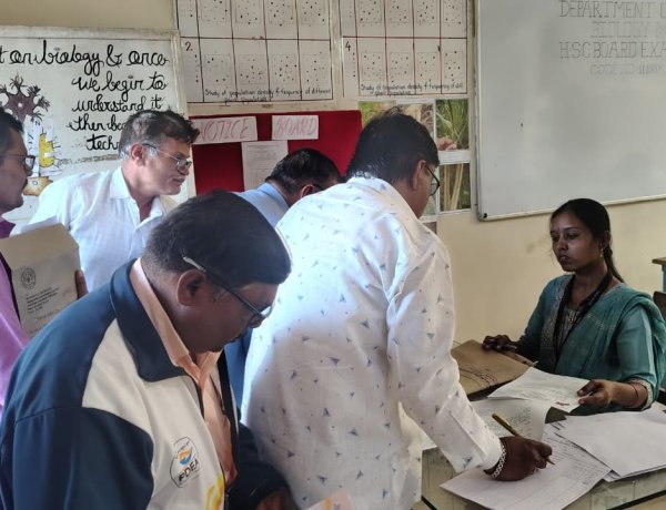 खेड तालुक्यातील SSC विज्ञान प्रात्यक्षिक व तोंडी परीक्षेची गुणपत्रके वेळेत जमा...