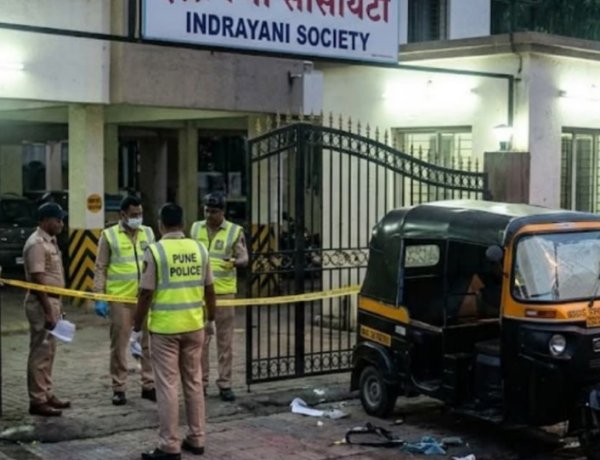 देहुगावात भररस्त्यात २१ वर्षीय रिक्षा चालकावर जीवघेणा हल्ला...