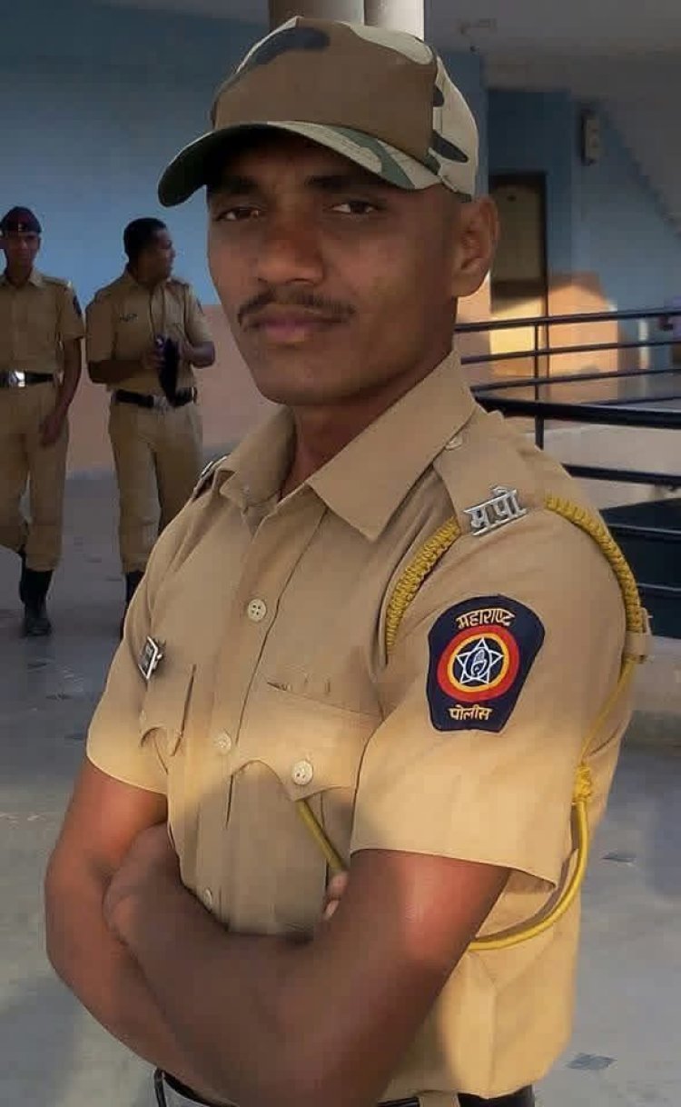 संघर्षावर मात करत शेतकरी पुत्र योगेश गारगोटे PSI पदावर विराजमान...