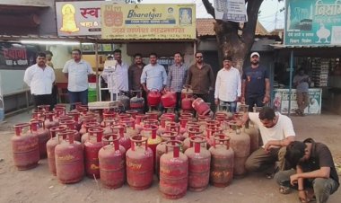 खराबवाडीत अवैध गॅस साठवणुकीचा पर्दाफाश; 81 गॅस टाक्या जप्त, दोघांना अटक...