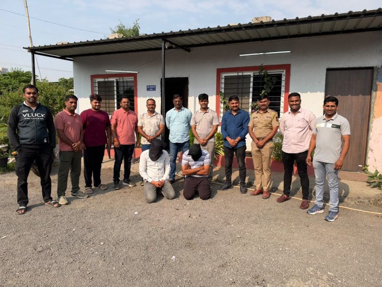 बनावट चावीने कारचे लॉक उघडले अन् ५० लाखांची रोकड लंपास चिंबळीतील आरोपी जेरबंद; सीसीटीव्ही फुटेजच्या आधारे चोरीचा छडा